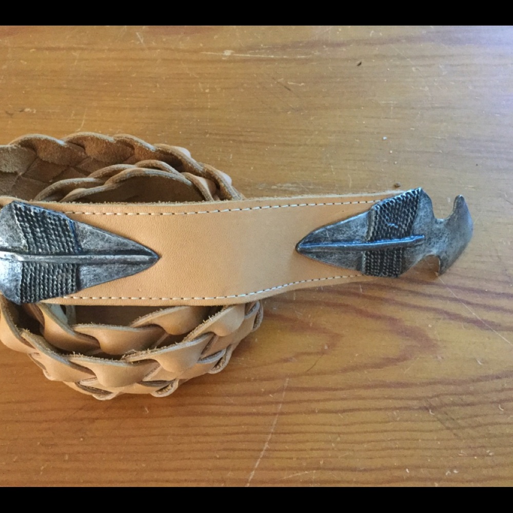 Tan Leather Braided Belt w/Etched Silver Arrowhead